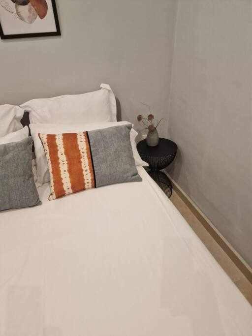 Isg Apartments Estudio En La Alameda Севілья Екстер'єр фото